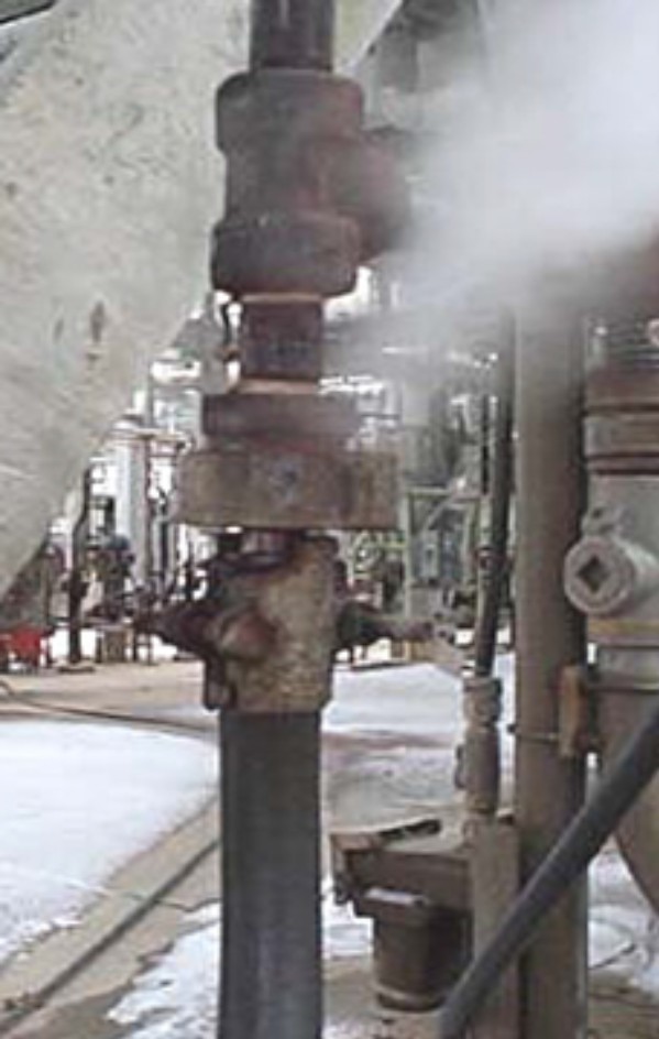Steam leak at coupling/spud connection